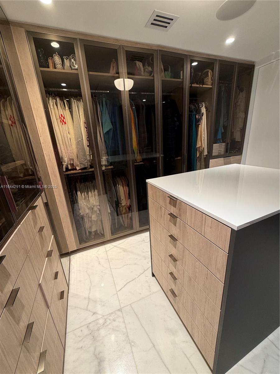 4442 Prairie Ave Miami Beach, FL 33140