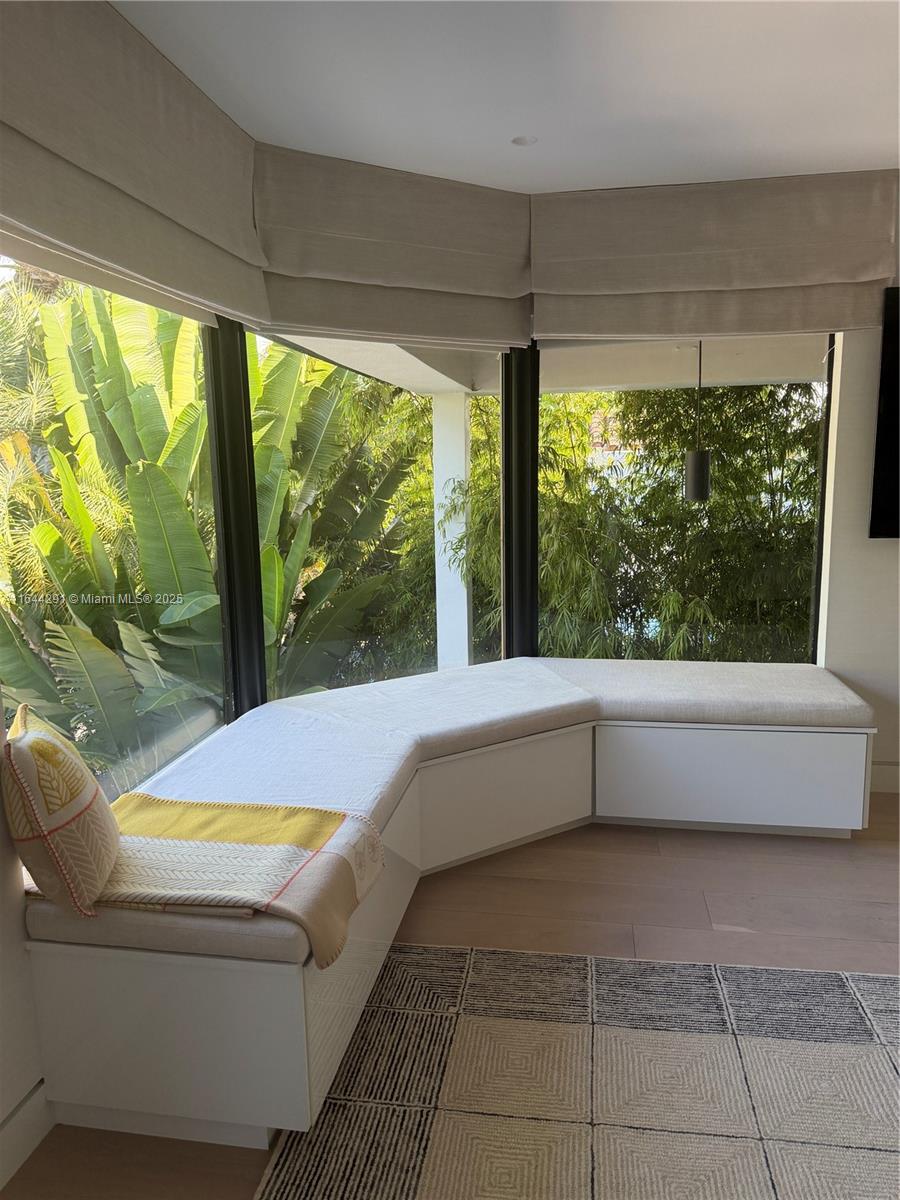 4442 Prairie Ave Miami Beach, FL 33140