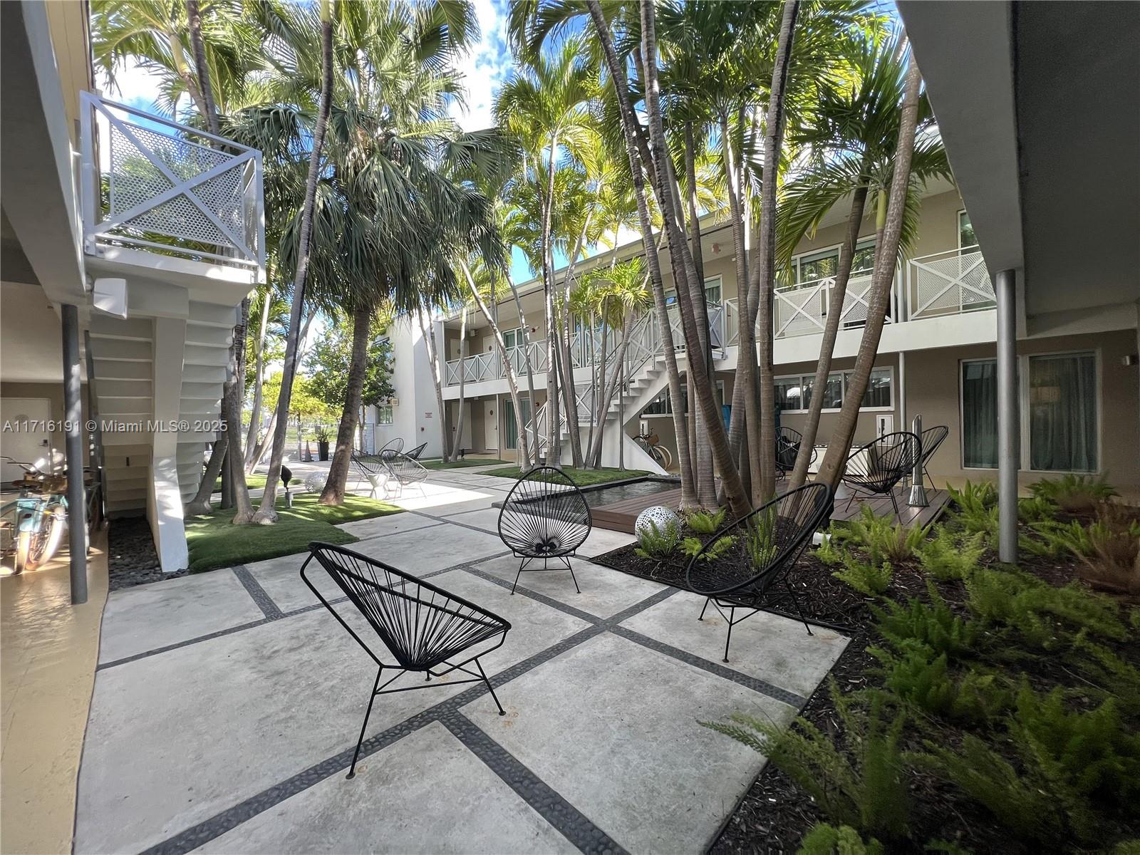 1816 Meridian Ave #10 Miami Beach, FL 33139