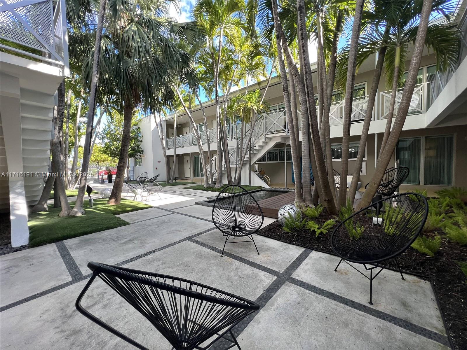 1816 Meridian Ave #10 Miami Beach, FL 33139