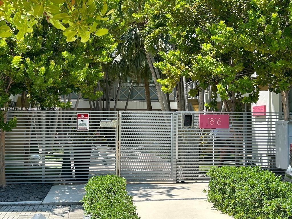 1816 Meridian Ave #10 Miami Beach, FL 33139