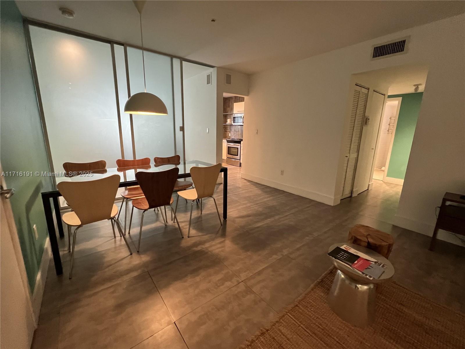 1816 Meridian Ave #10 Miami Beach, FL 33139