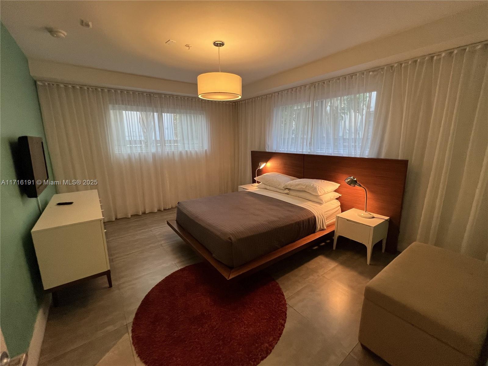 1816 Meridian Ave #10 Miami Beach, FL 33139