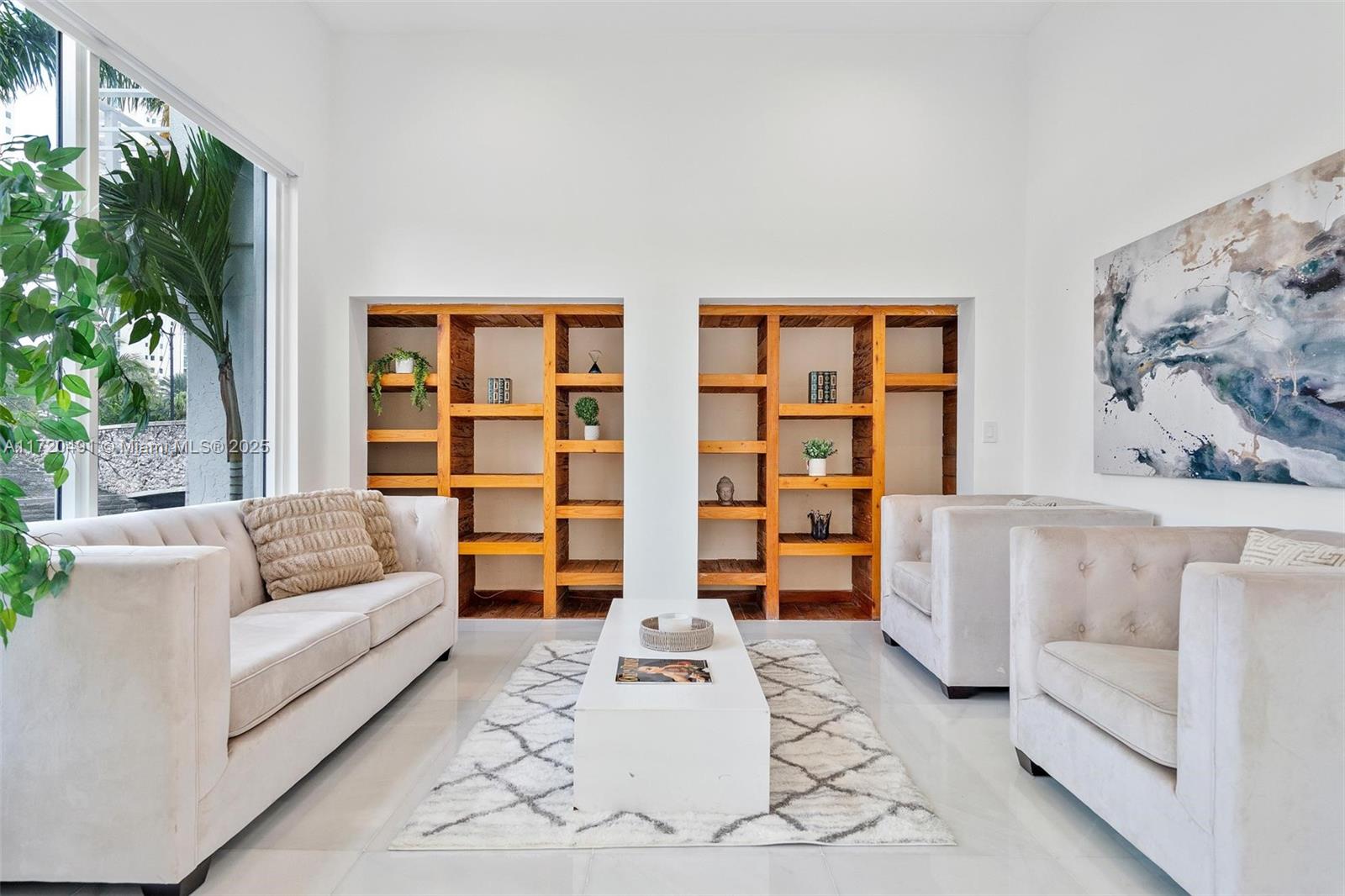 201 Atlantic Ave Sunny Isles Beach, FL 33160