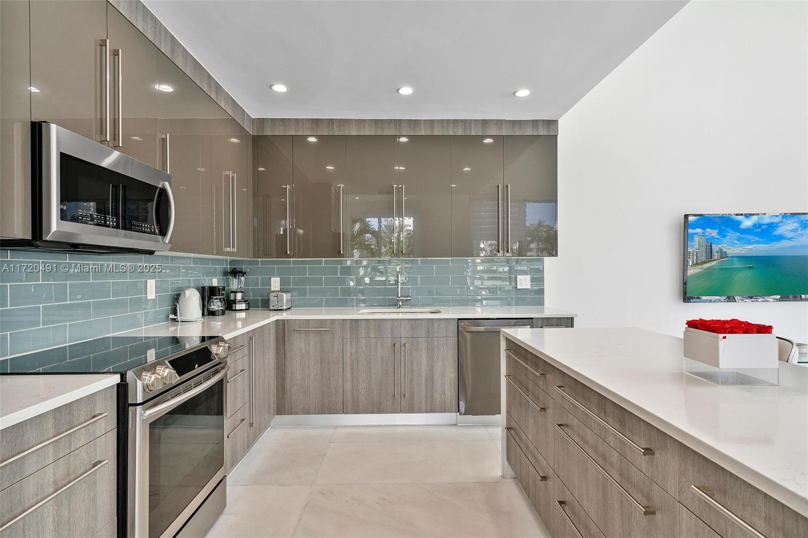 201 Atlantic Ave Sunny Isles Beach, FL 33160