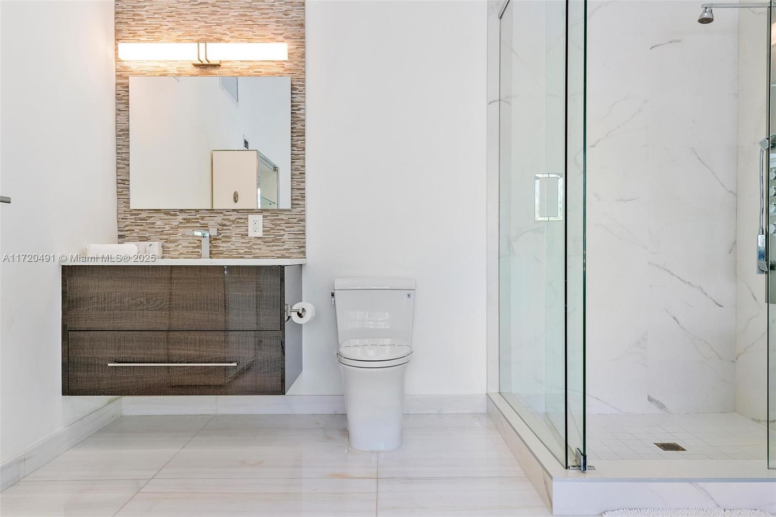 201 Atlantic Ave Sunny Isles Beach, FL 33160