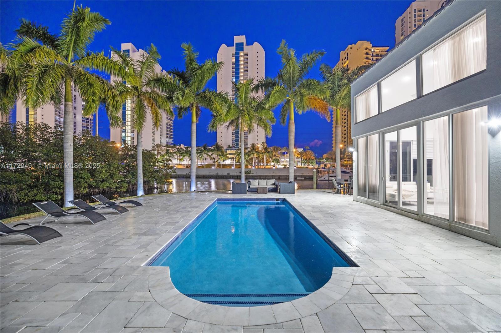 201 Atlantic Ave Sunny Isles Beach, FL 33160