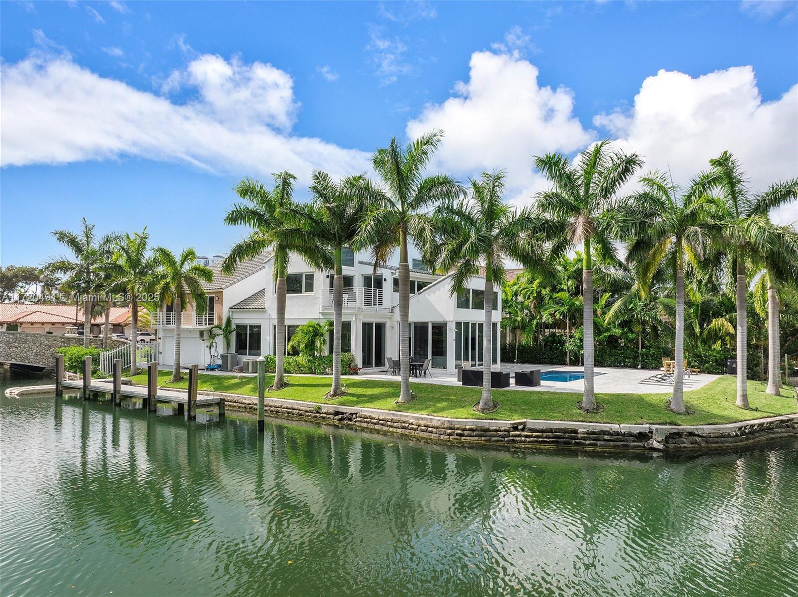 201 Atlantic Ave Sunny Isles Beach, FL 33160