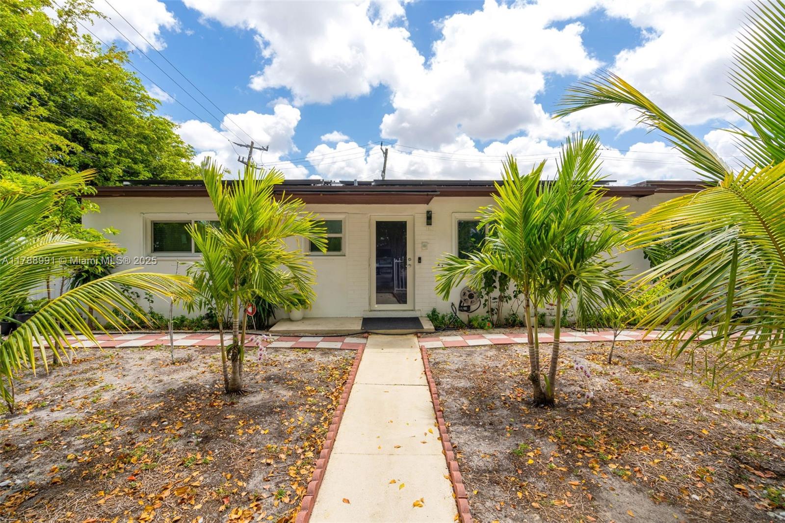 2740 NW 175th St,Miami Gardens, FL 33056
