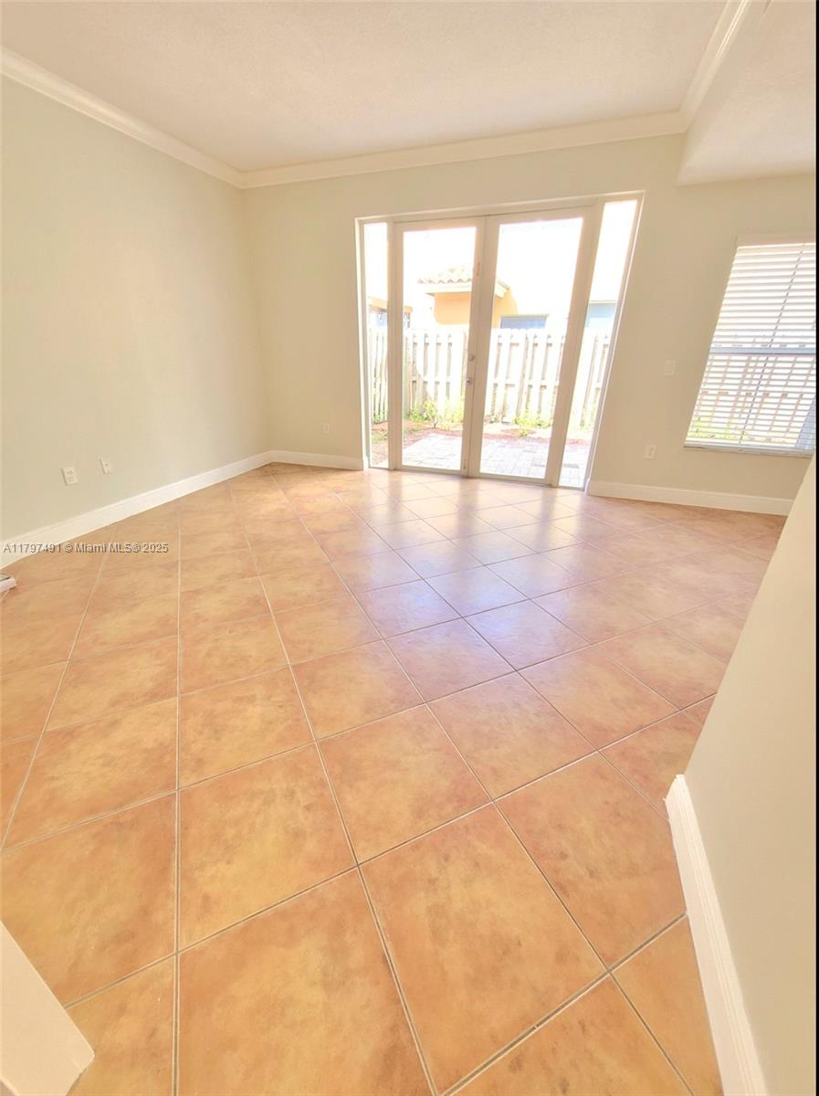 8551 NW 141st Ter #301,Miami Lakes, FL 33016