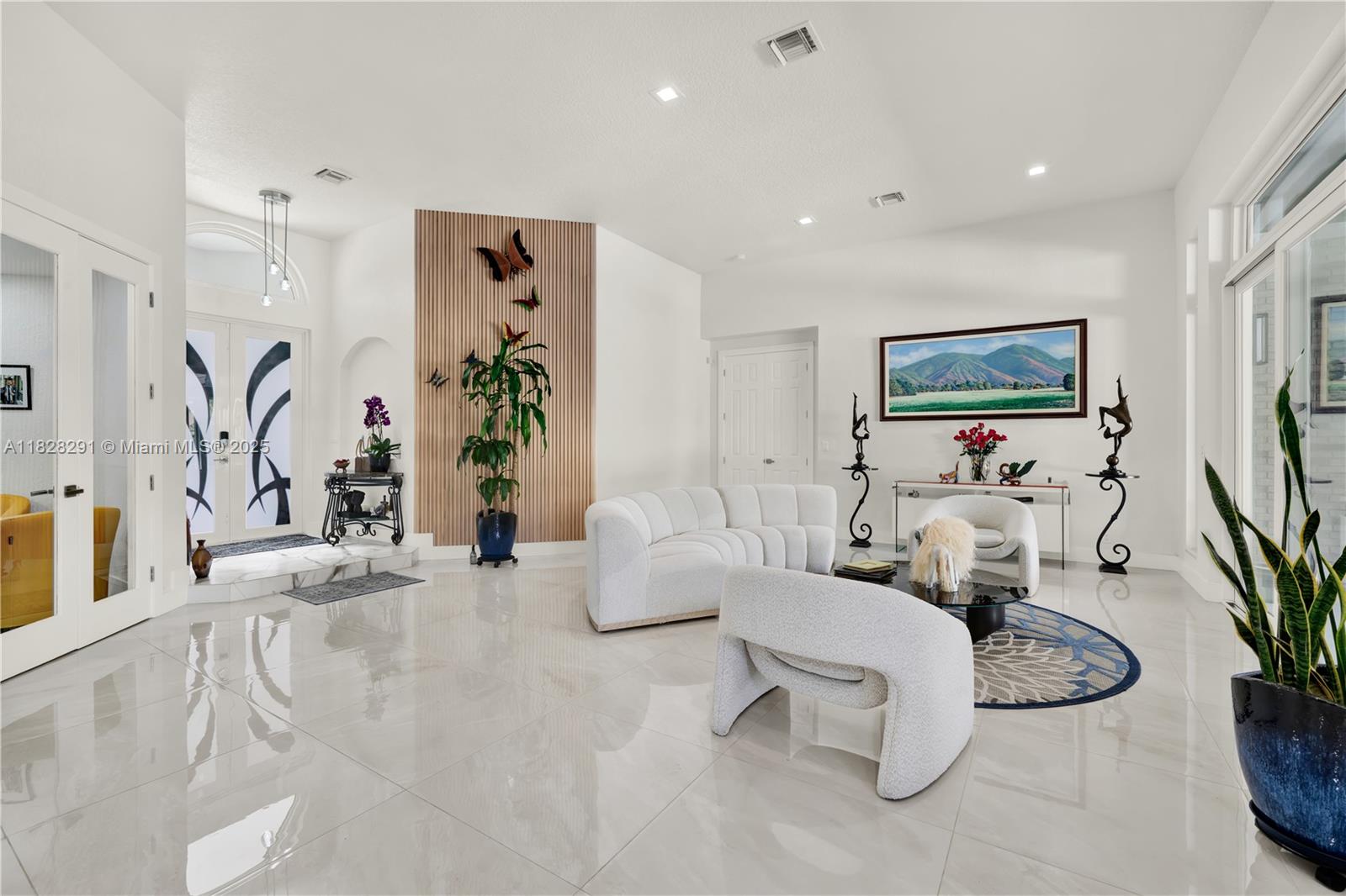 12301 NW 18th St Plantation, FL 33323