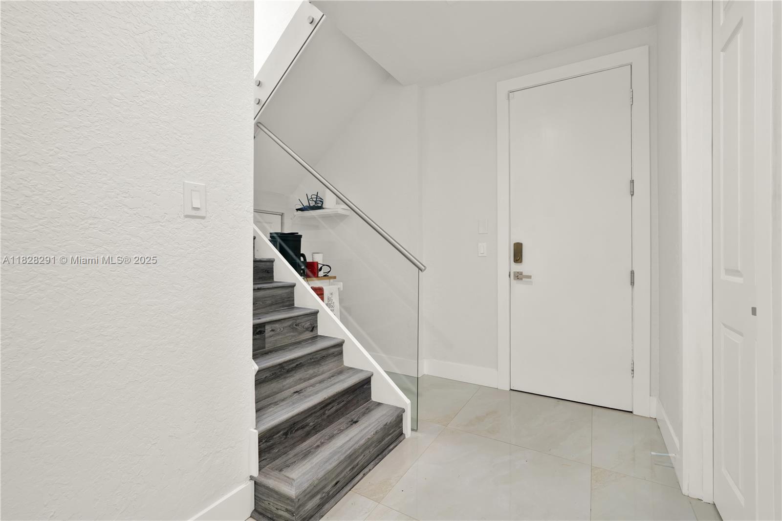 12301 NW 18th St Plantation, FL 33323