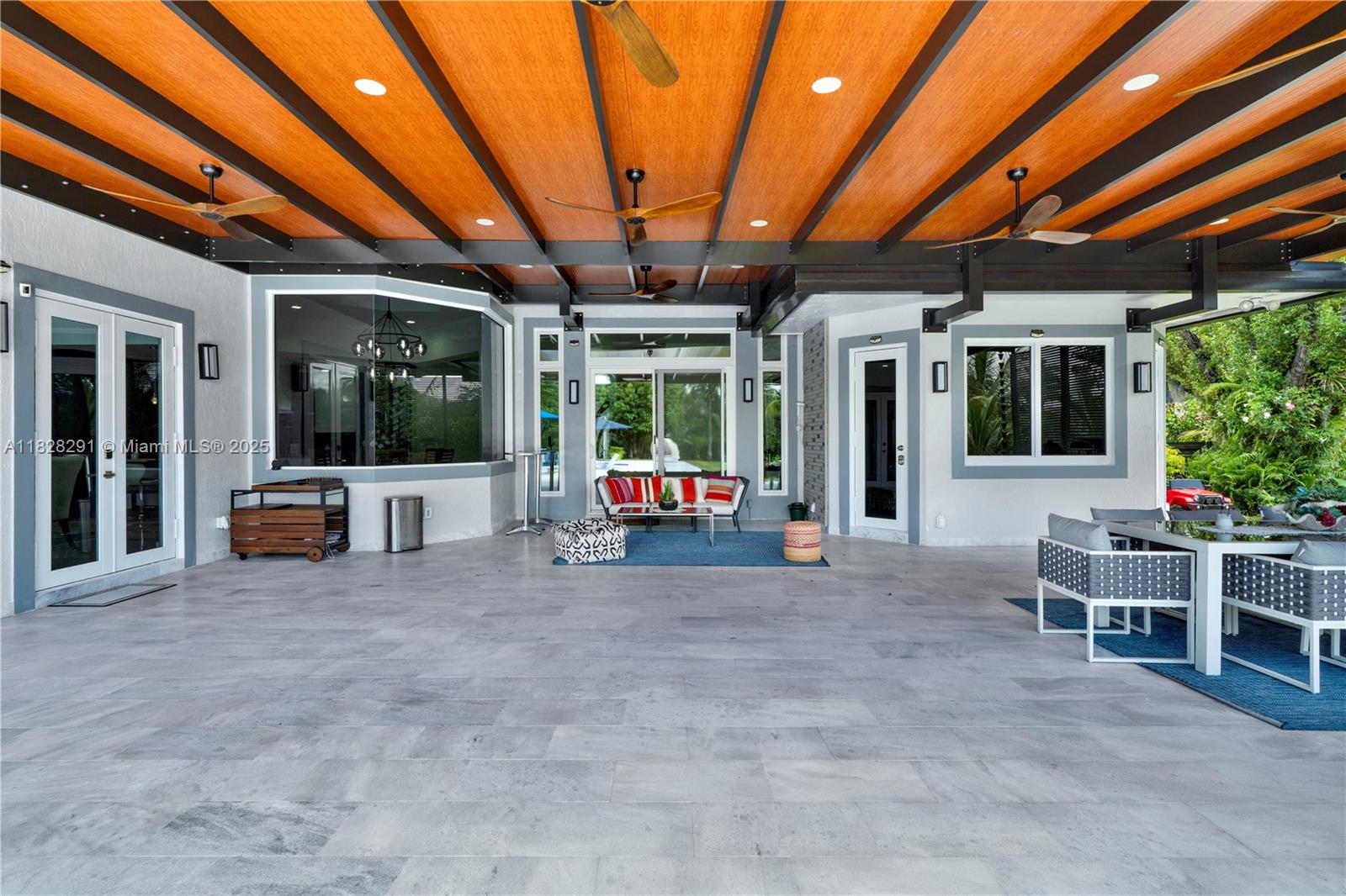 12301 NW 18th St Plantation, FL 33323