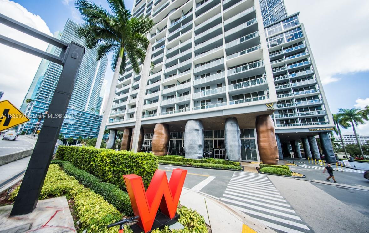image Icon Brickell Ii13