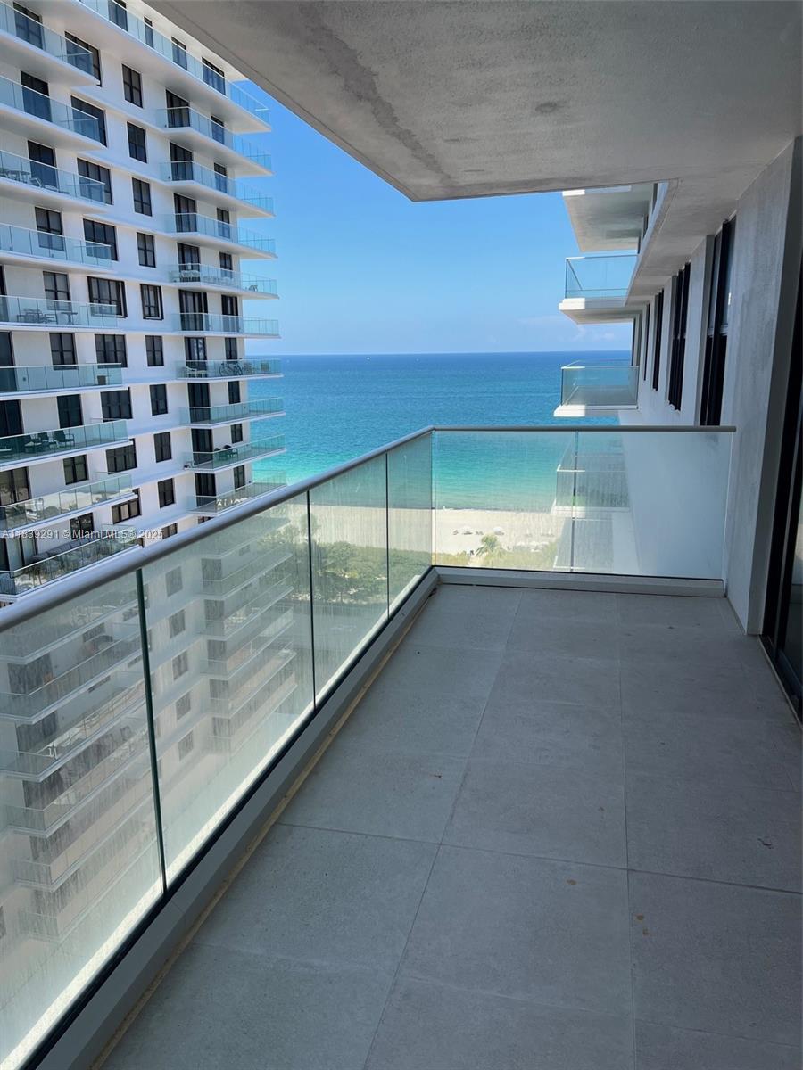 9801 Collins Ave #15X