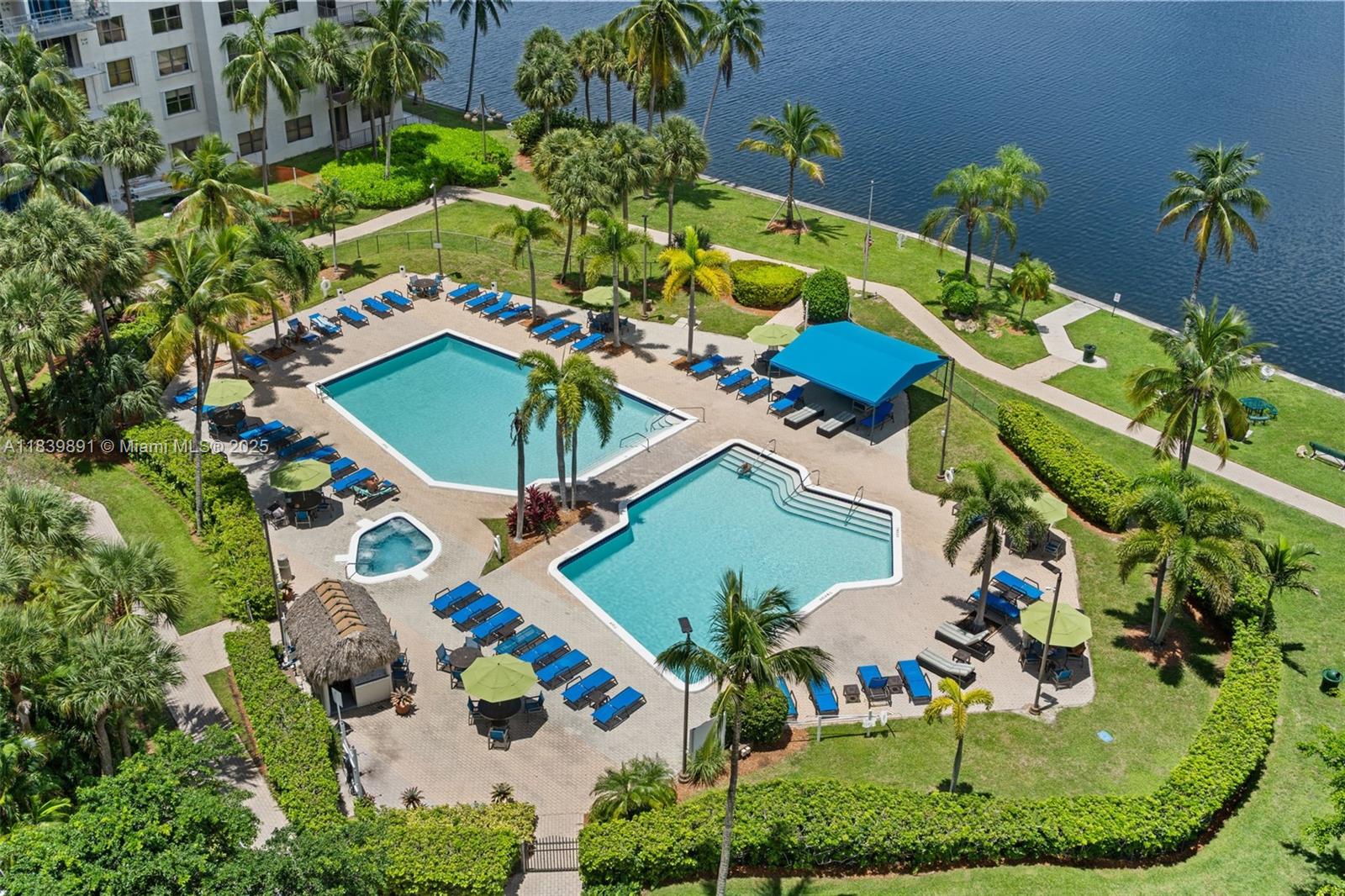 18181 NE 31st Ct #1401 Aventura, FL 33160