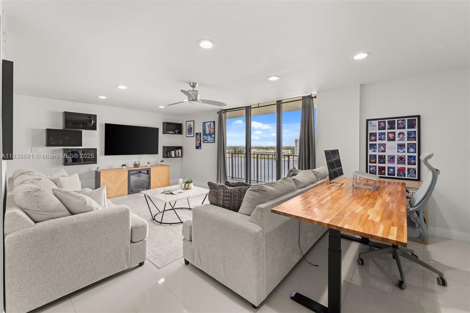 18181 NE 31st Ct #1401 Aventura, FL 33160