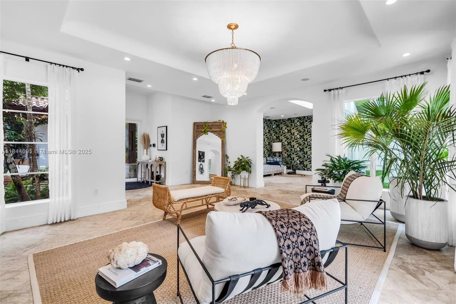 7320 SW 79th Ct Miami, FL 33143