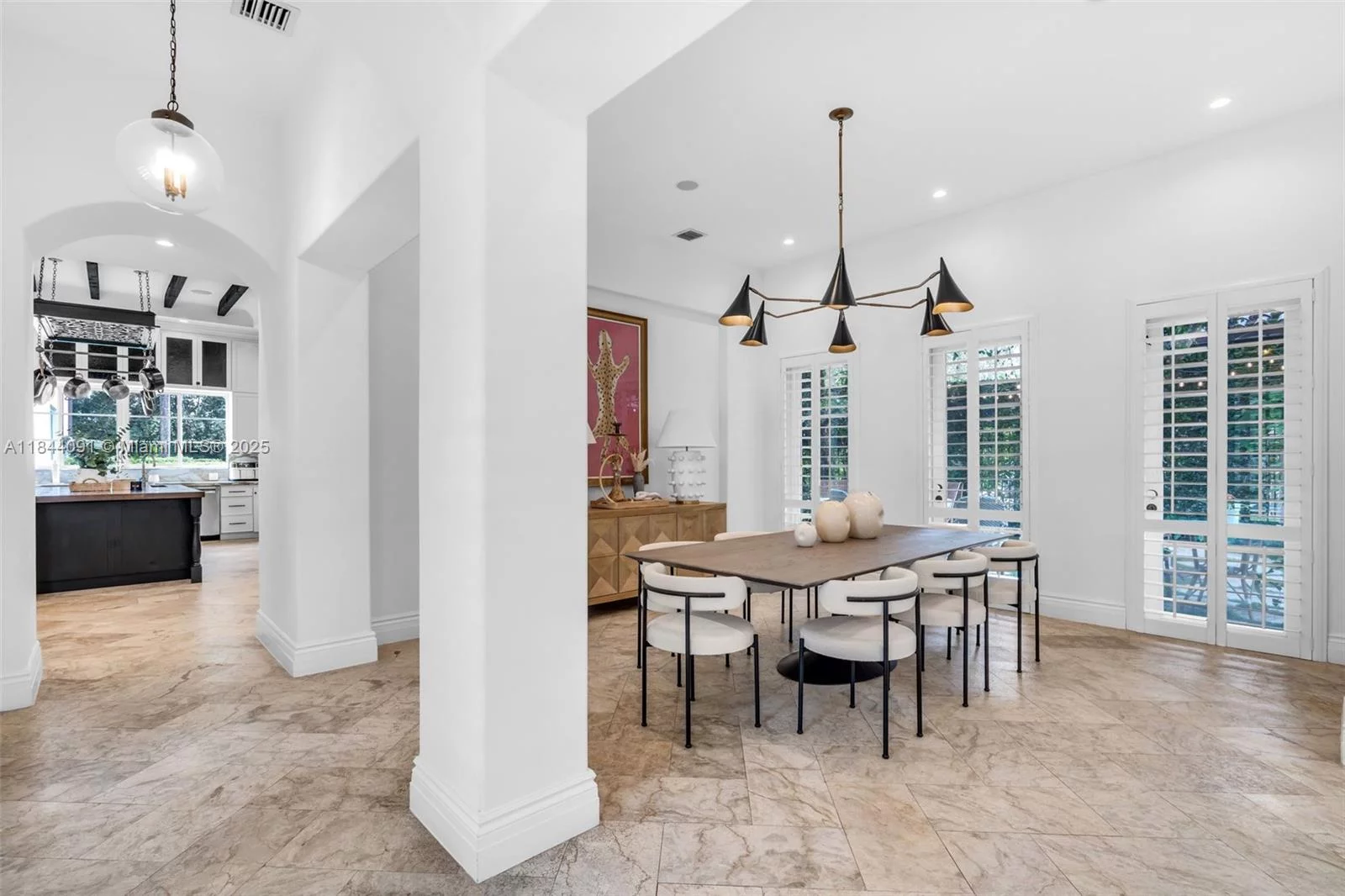 7320 SW 79th Ct Miami, FL 33143