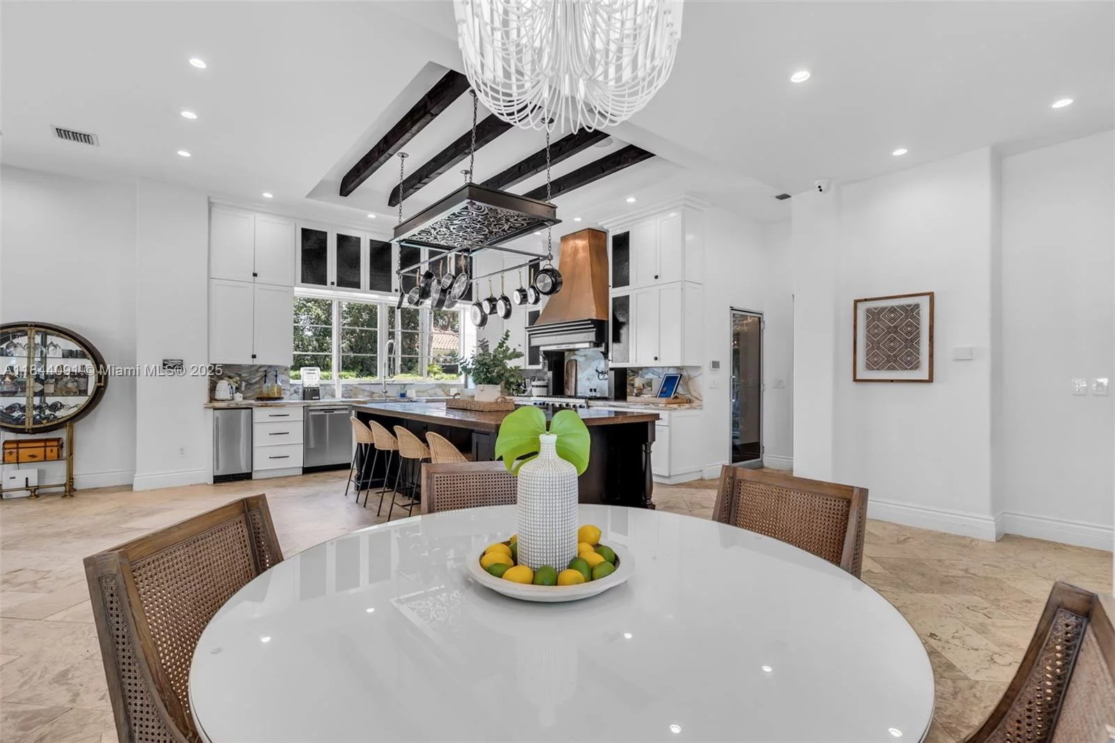 7320 SW 79th Ct Miami, FL 33143