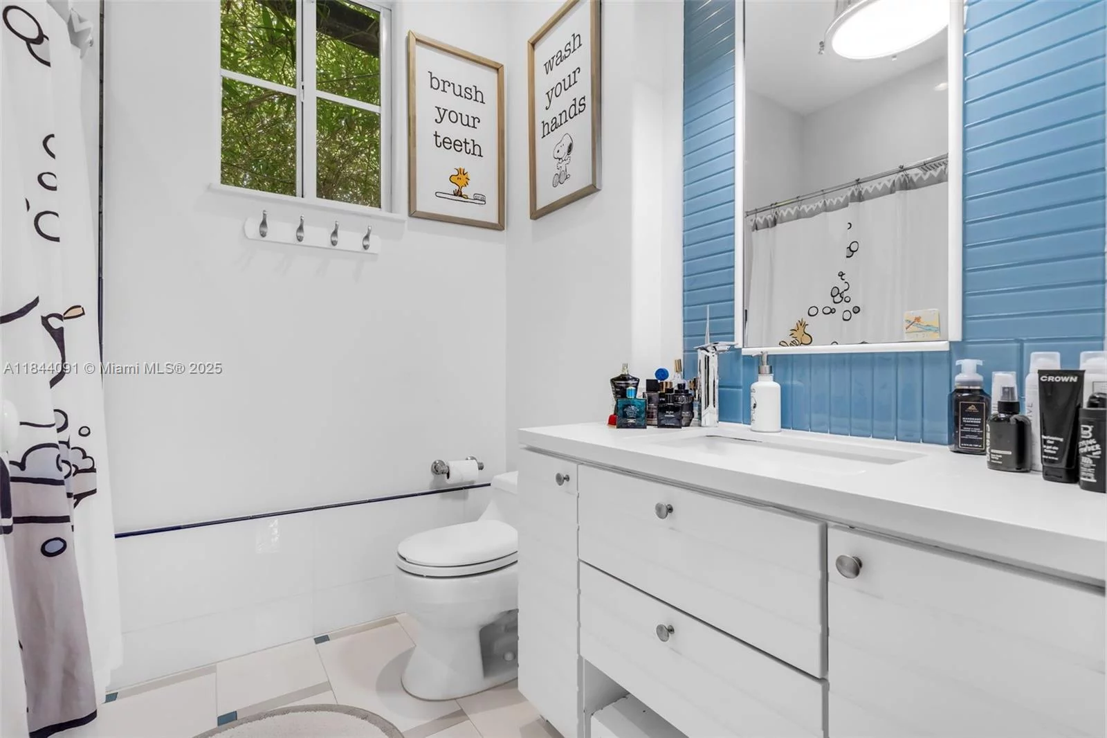 7320 SW 79th Ct Miami, FL 33143