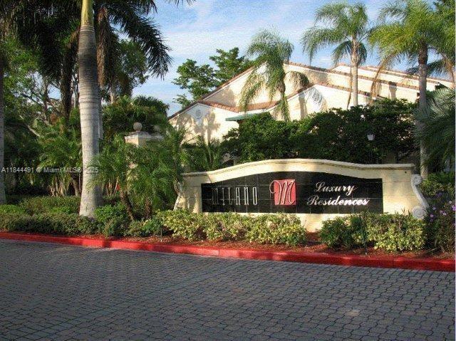 1733 Village Blvd #108
