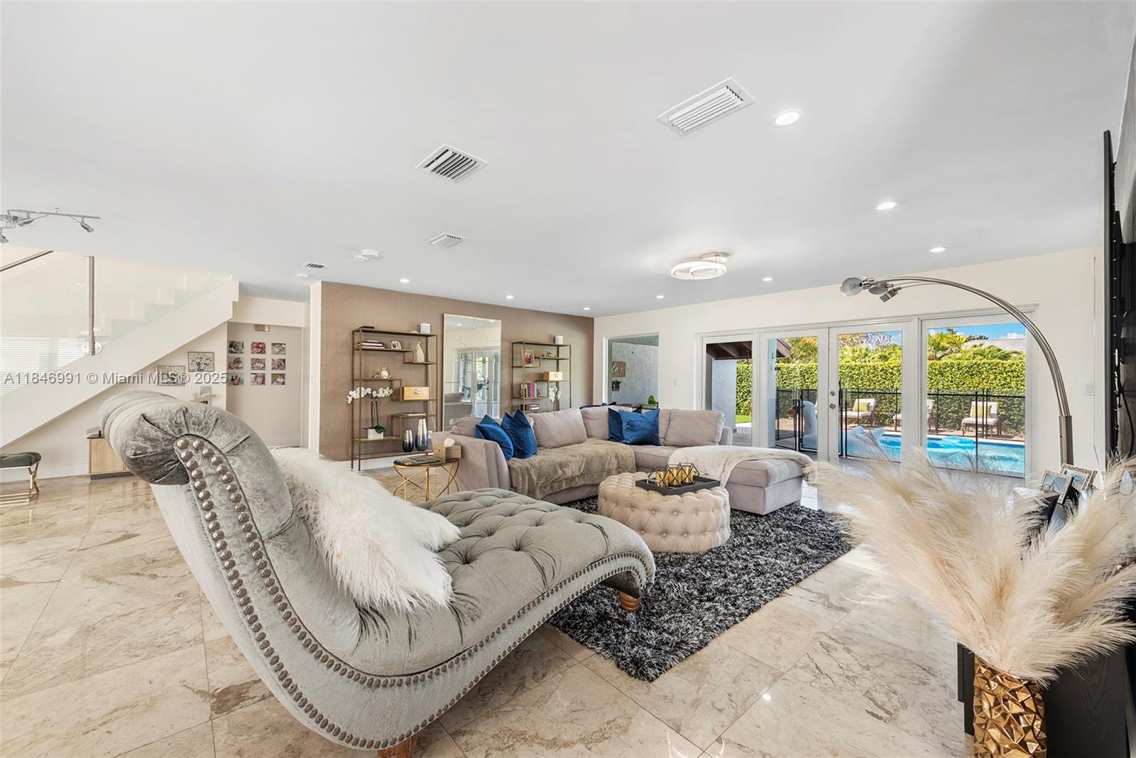 5901 SW 56th Ter South Miami, FL 33143