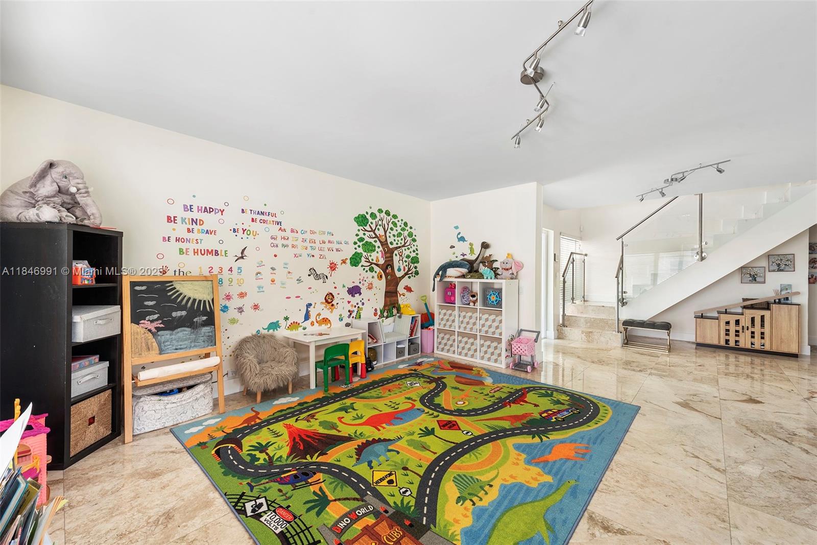 5901 SW 56th Ter South Miami, FL 33143