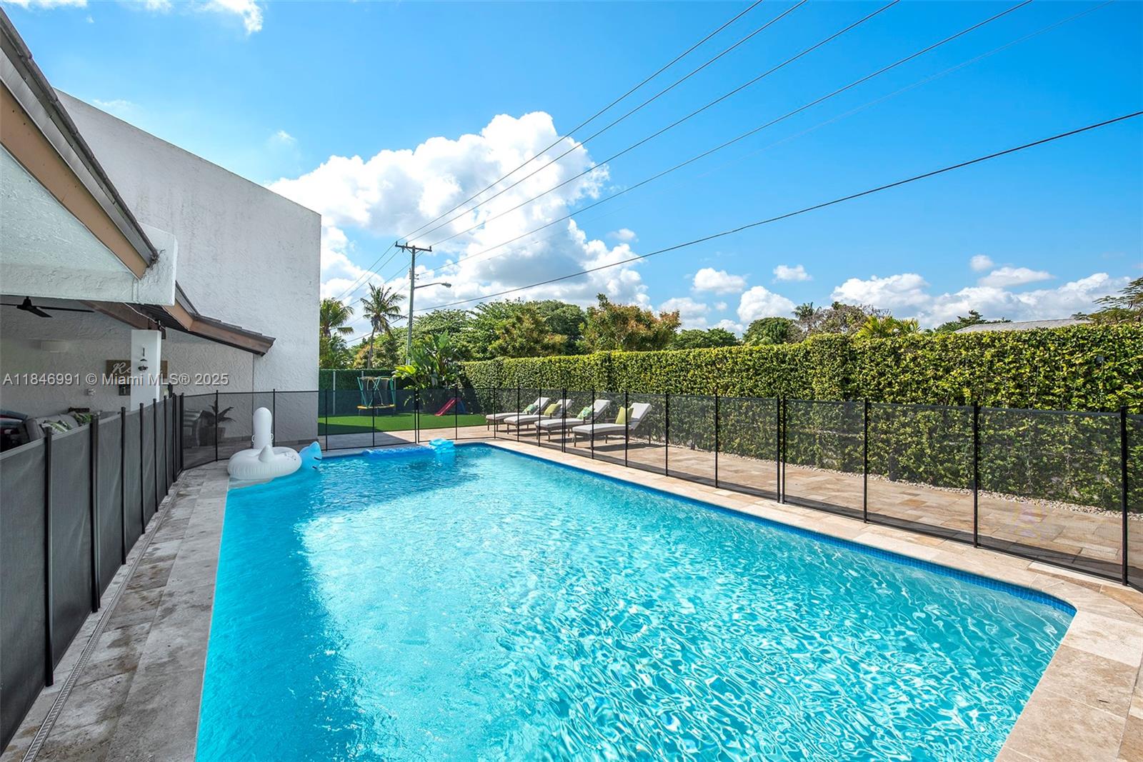 5901 SW 56th Ter South Miami, FL 33143