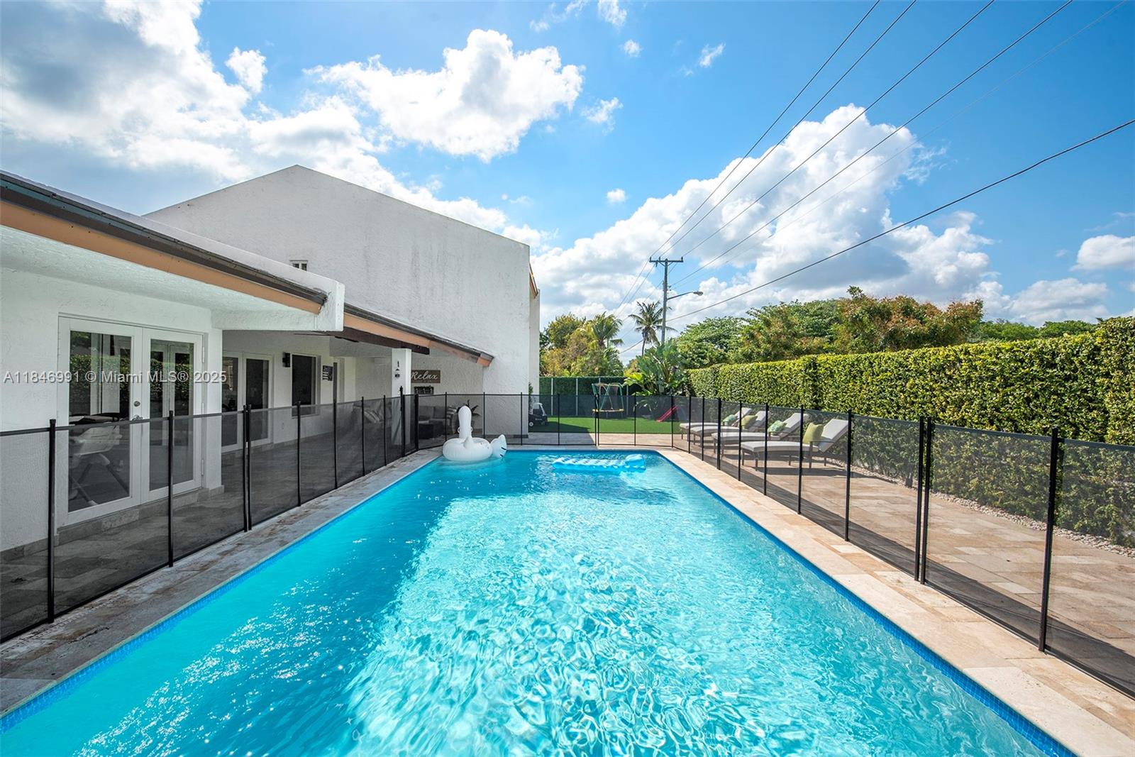 5901 SW 56th Ter South Miami, FL 33143