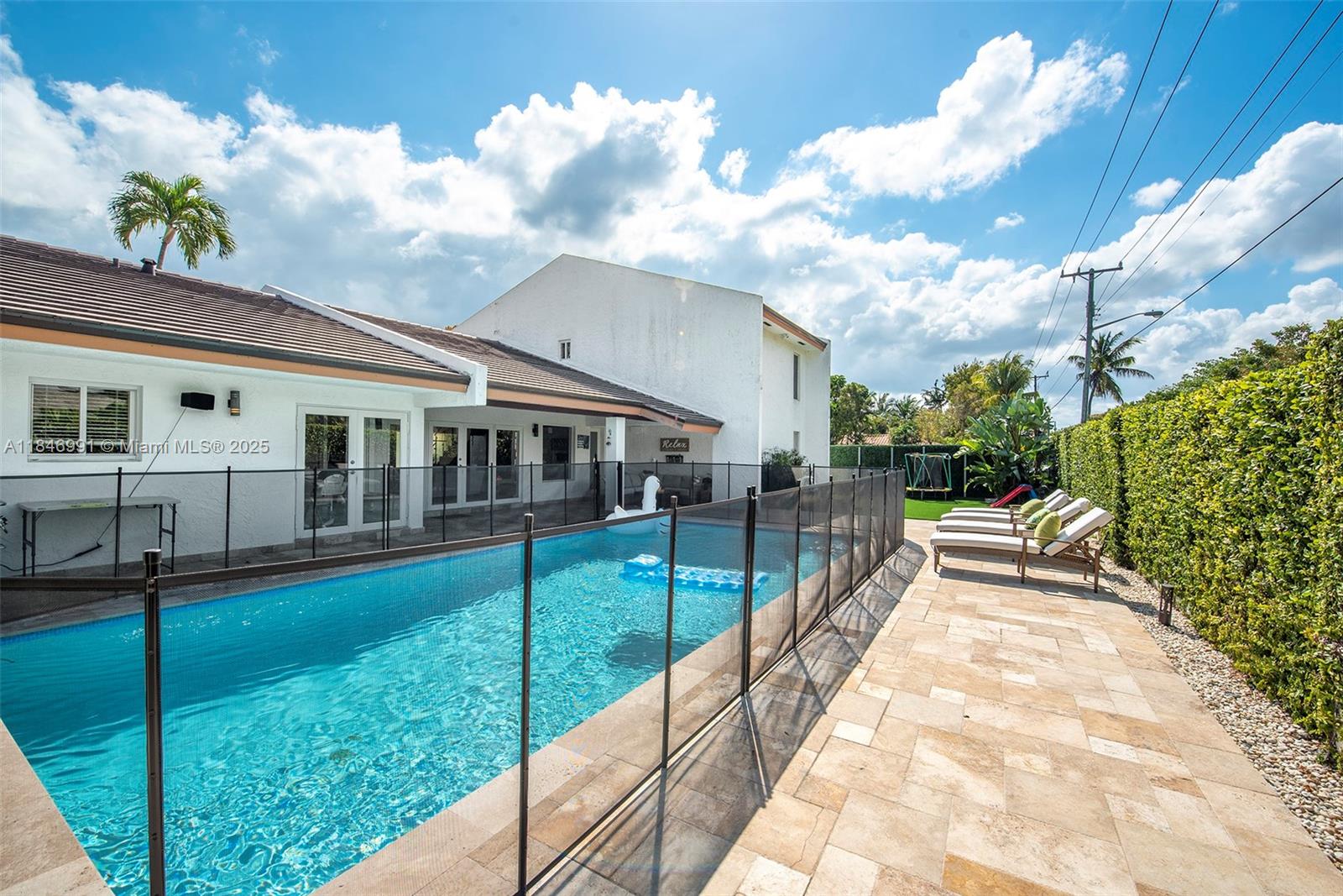 5901 SW 56th Ter South Miami, FL 33143