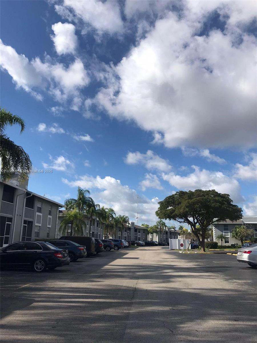 478 NE 210th Cir Ter #103-12