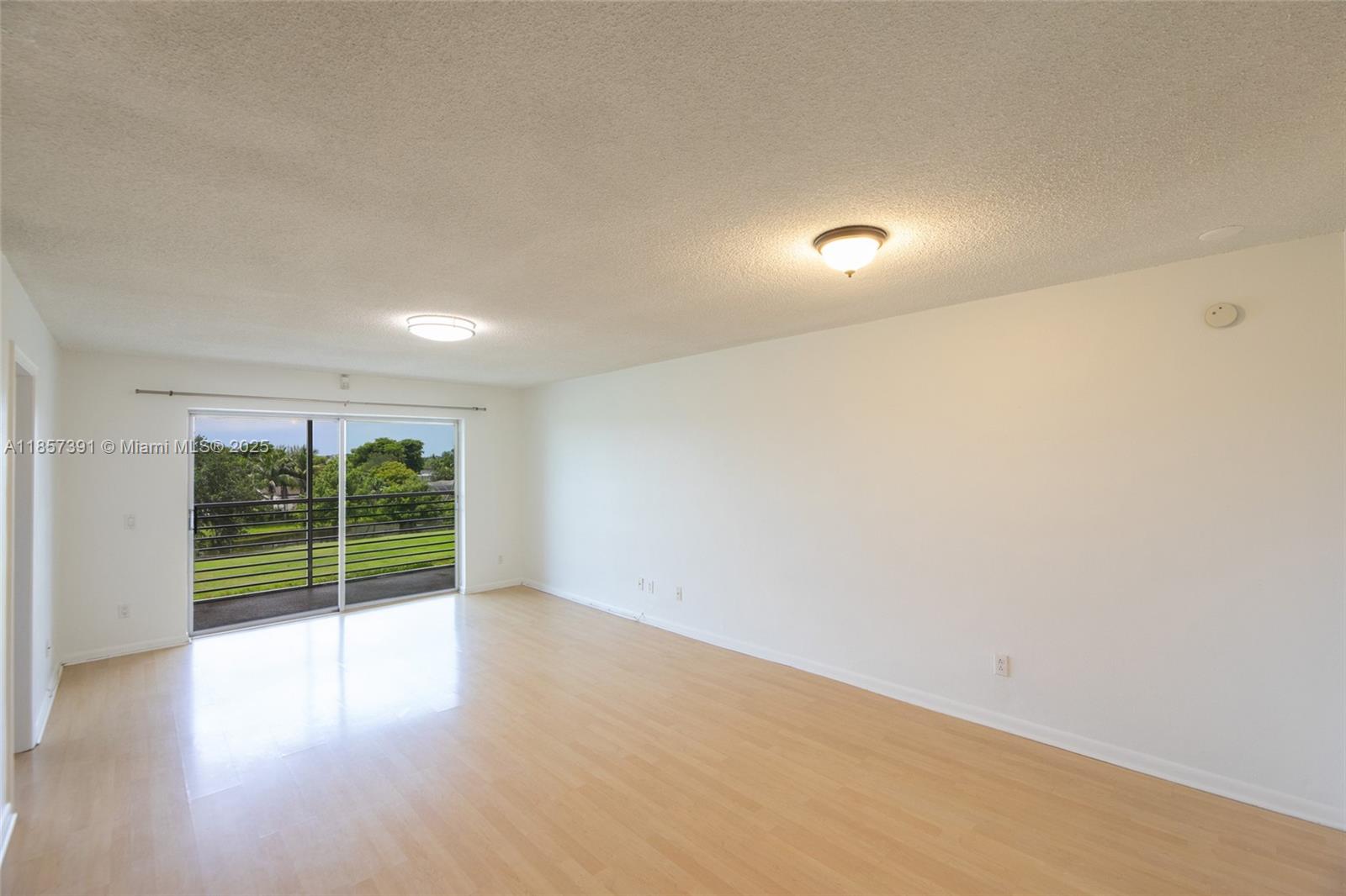 2471 SW 82nd Ave #308