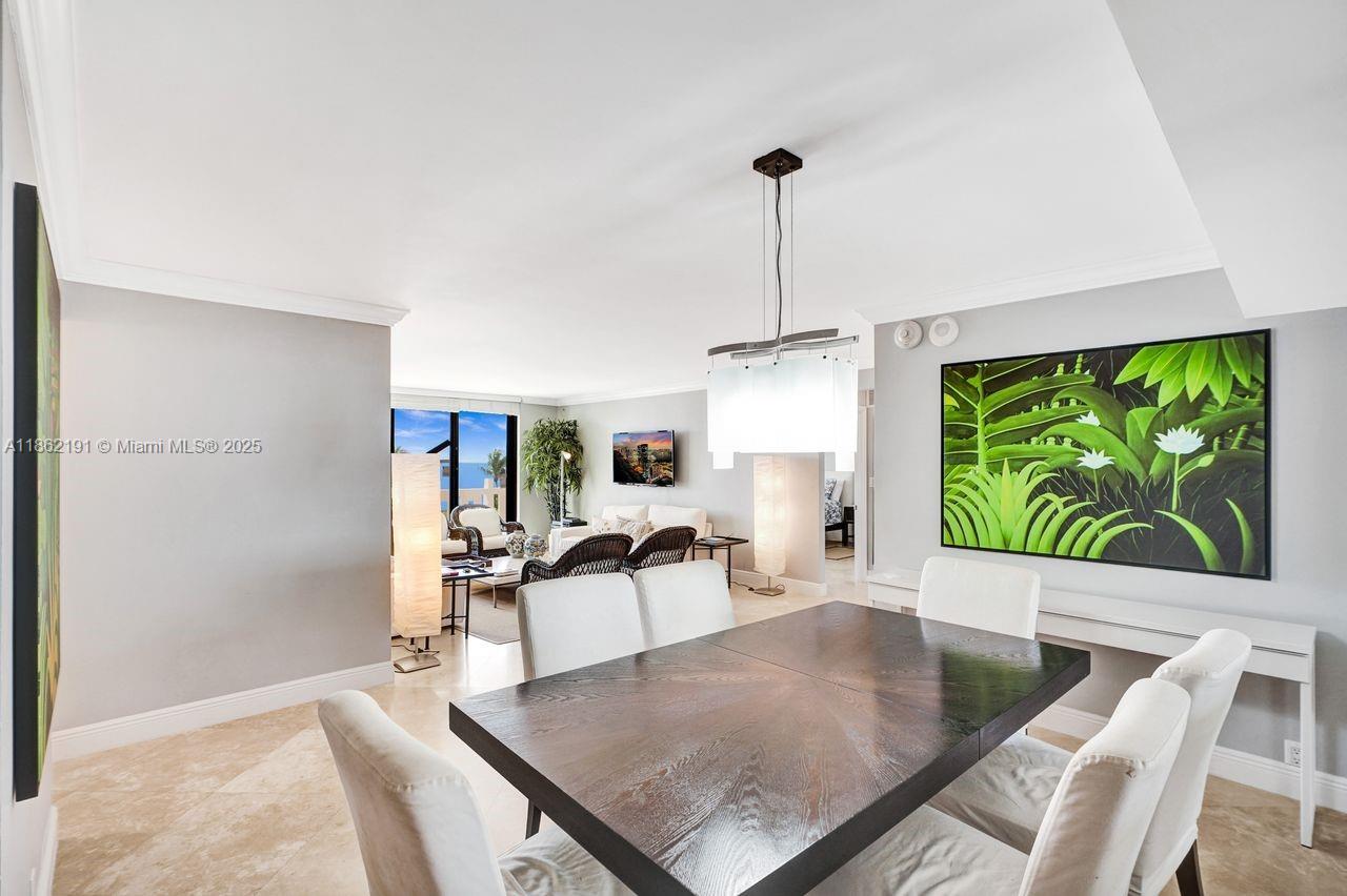 image Towers Of Key Biscayne9