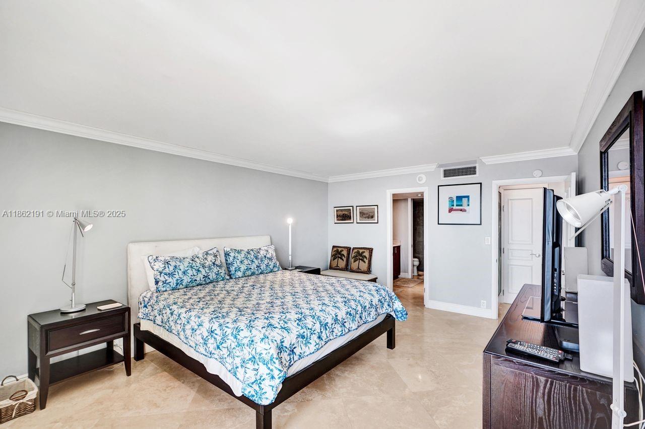 image Towers Of Key Biscayne24