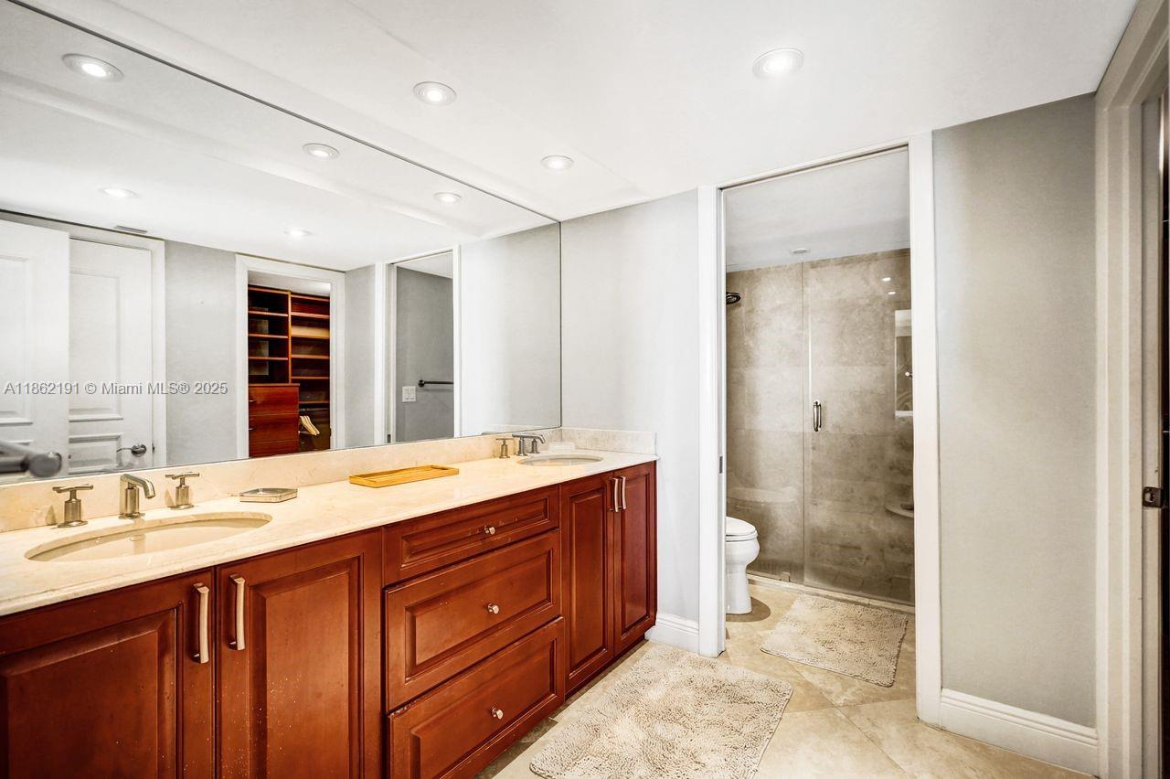 image Towers Of Key Biscayne25