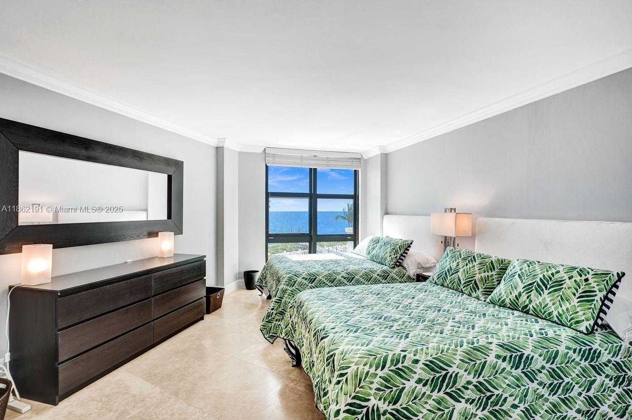image Towers Of Key Biscayne28