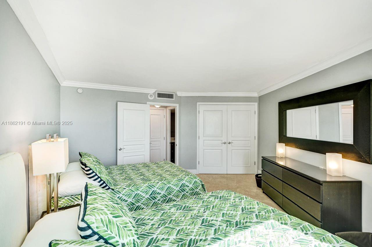 image Towers Of Key Biscayne29