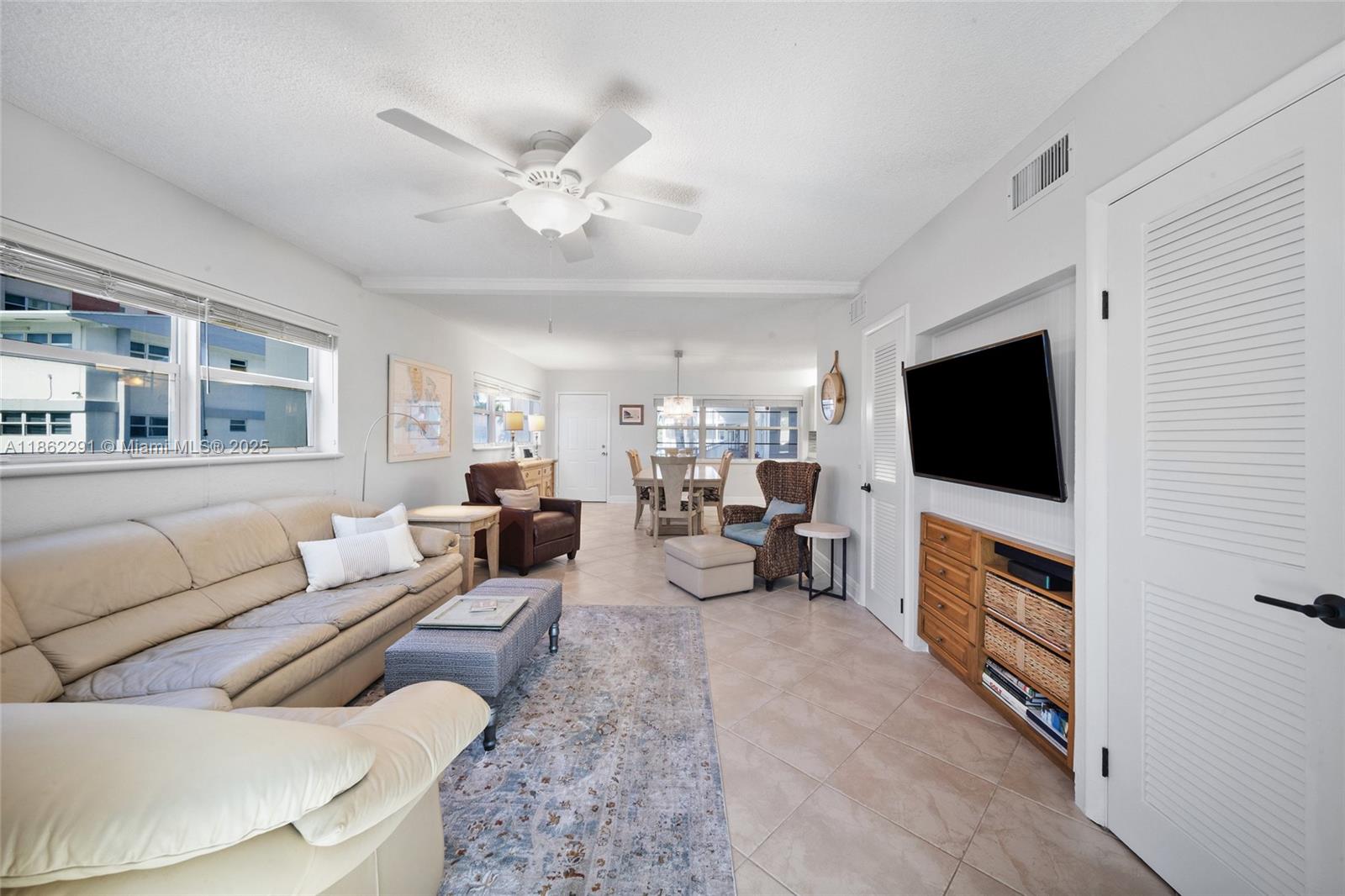 3127 S Ocean Dr #215
