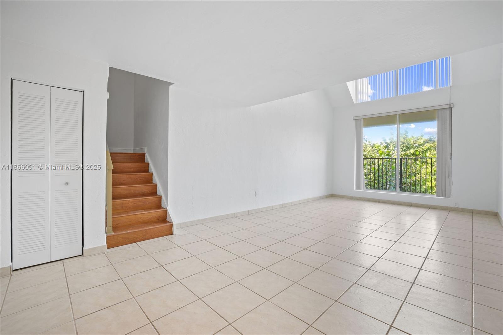 6900 N Kendall Dr #A405 Pinecrest, FL 33156