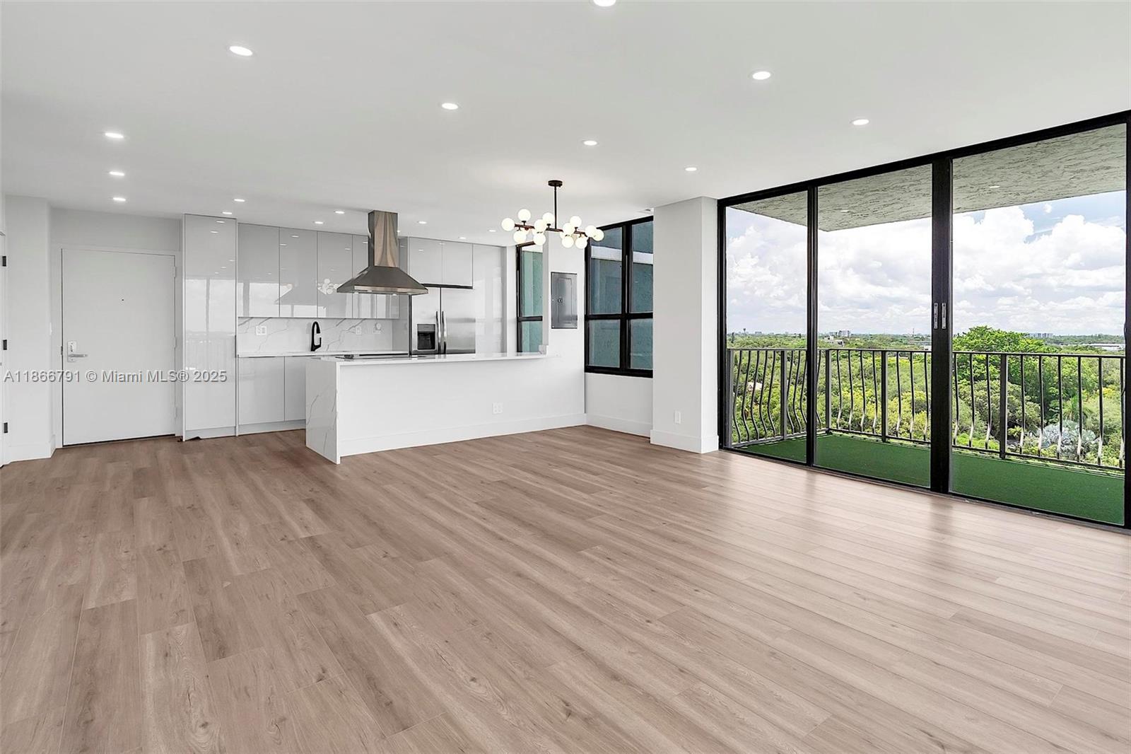 780 NE 69th St #910 Miami, FL 33138