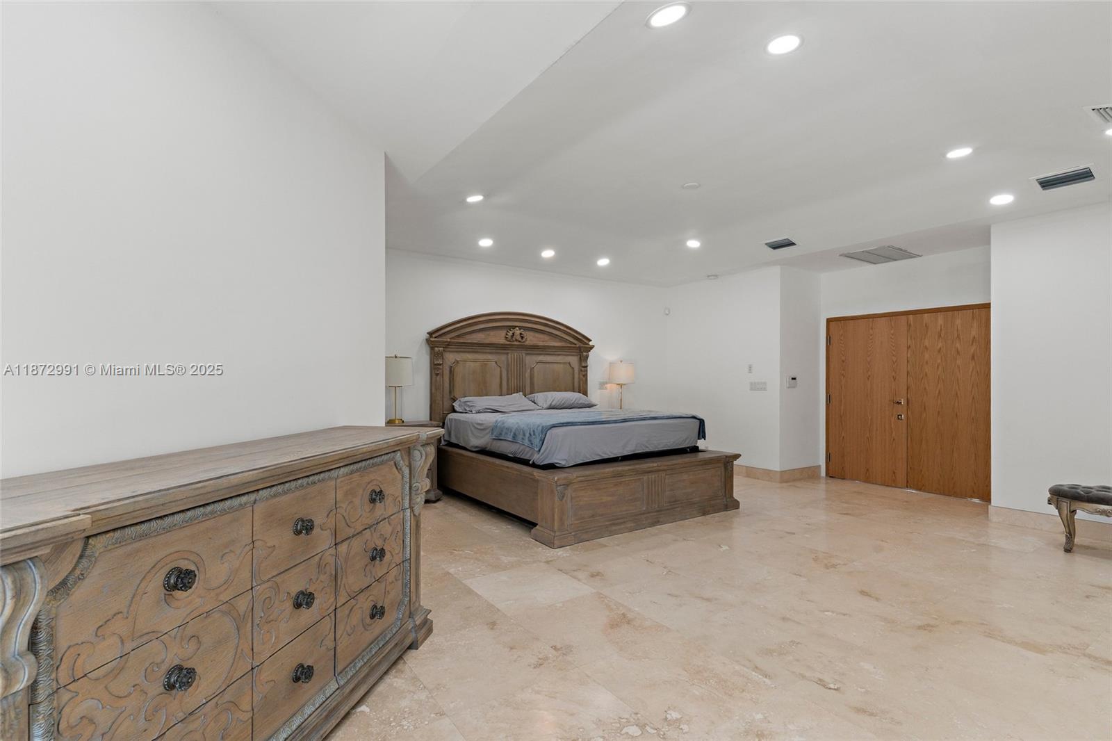 6190 SW 102nd St Pinecrest, FL 33156