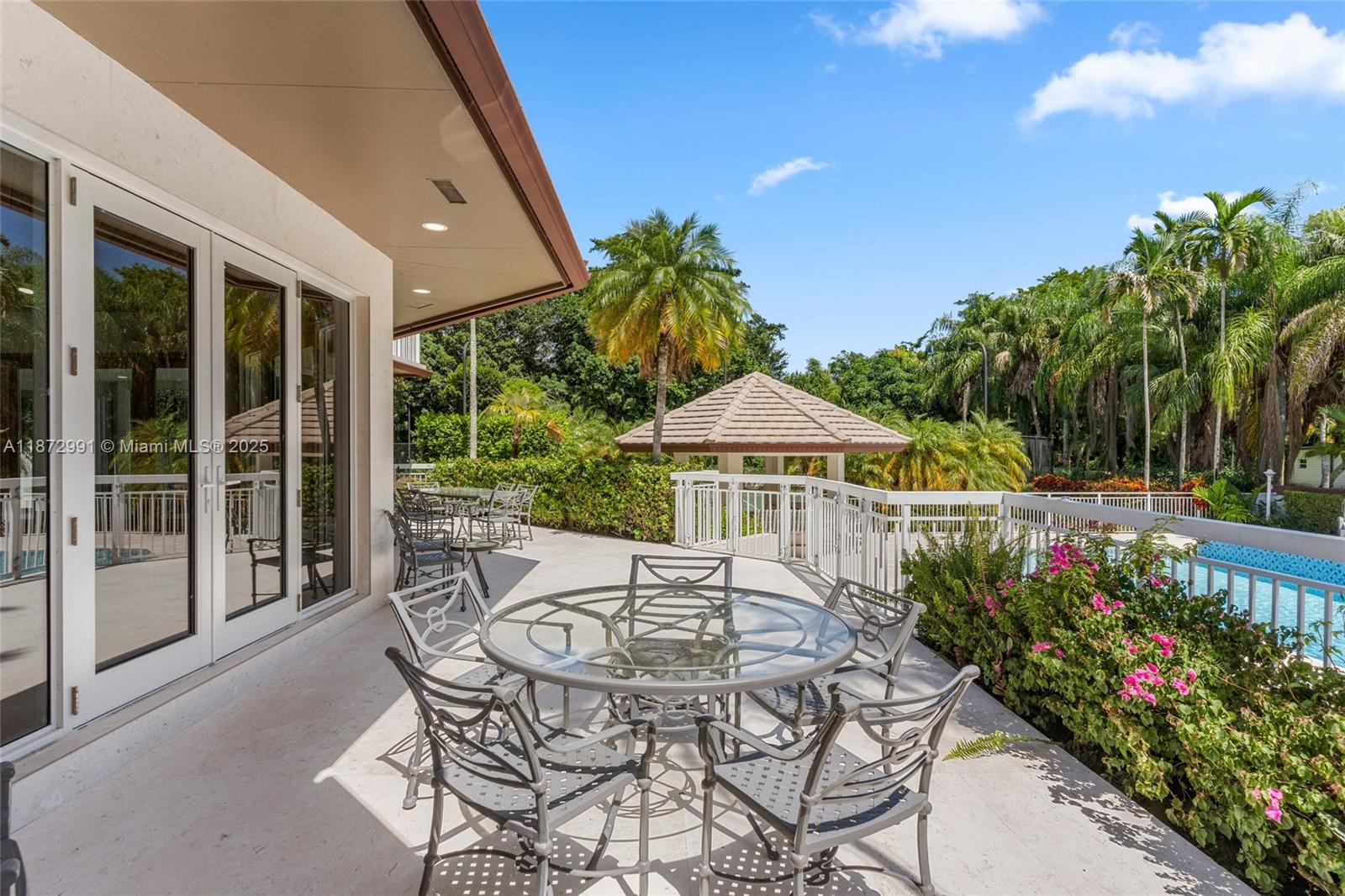 6190 SW 102nd St Pinecrest, FL 33156