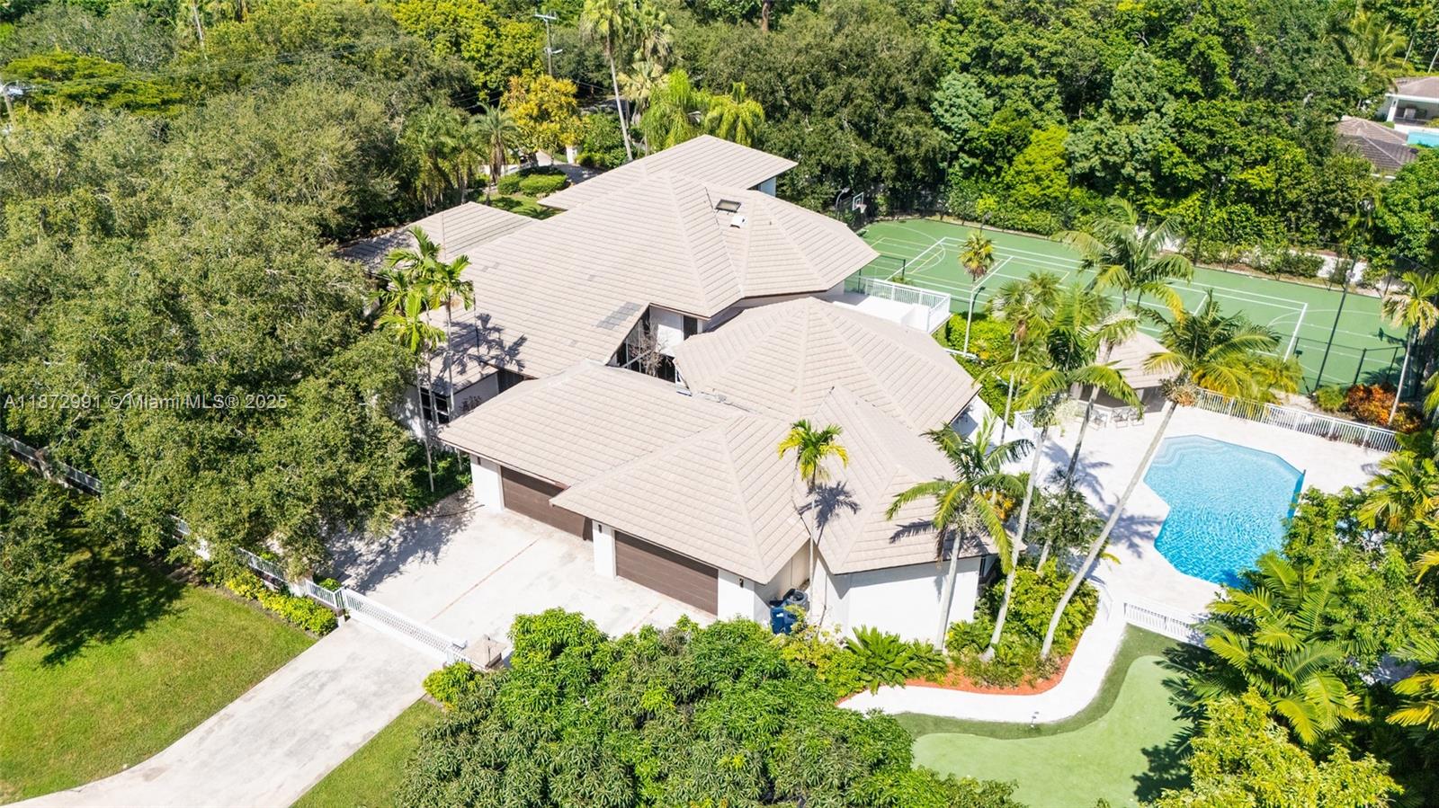 6190 SW 102nd St Pinecrest, FL 33156