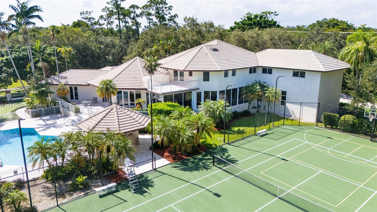 6190 SW 102nd St Pinecrest, FL 33156