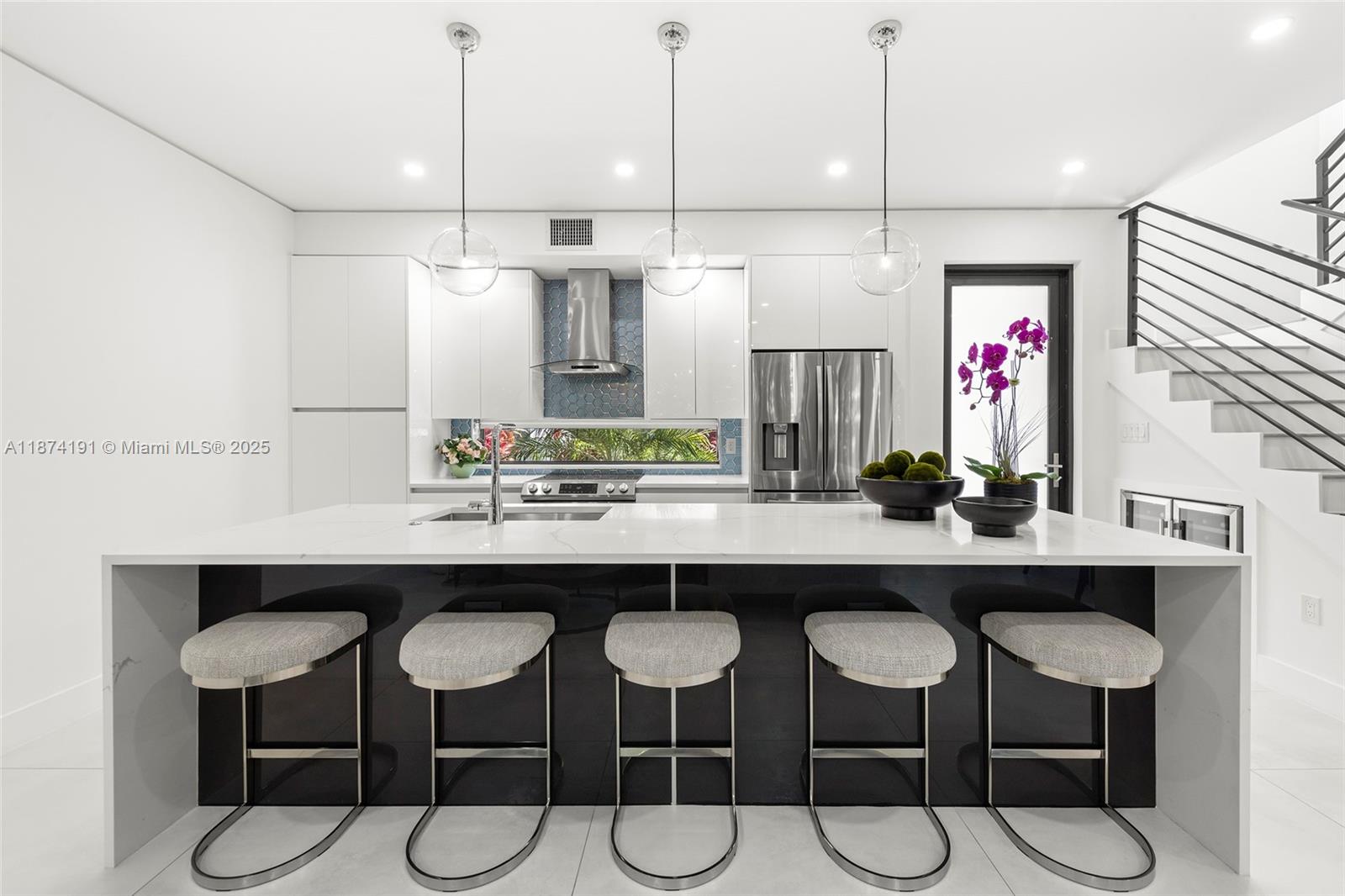 2679 NE 8th Ave Wilton Manors, FL 33334