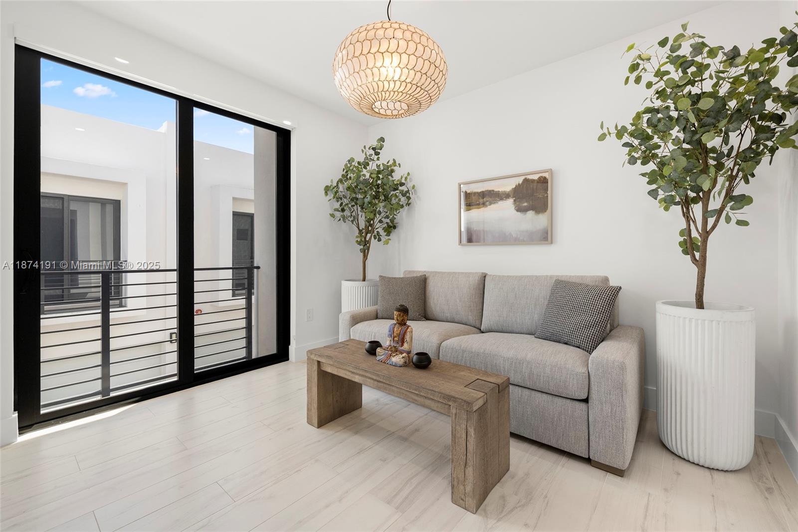 2679 NE 8th Ave Wilton Manors, FL 33334