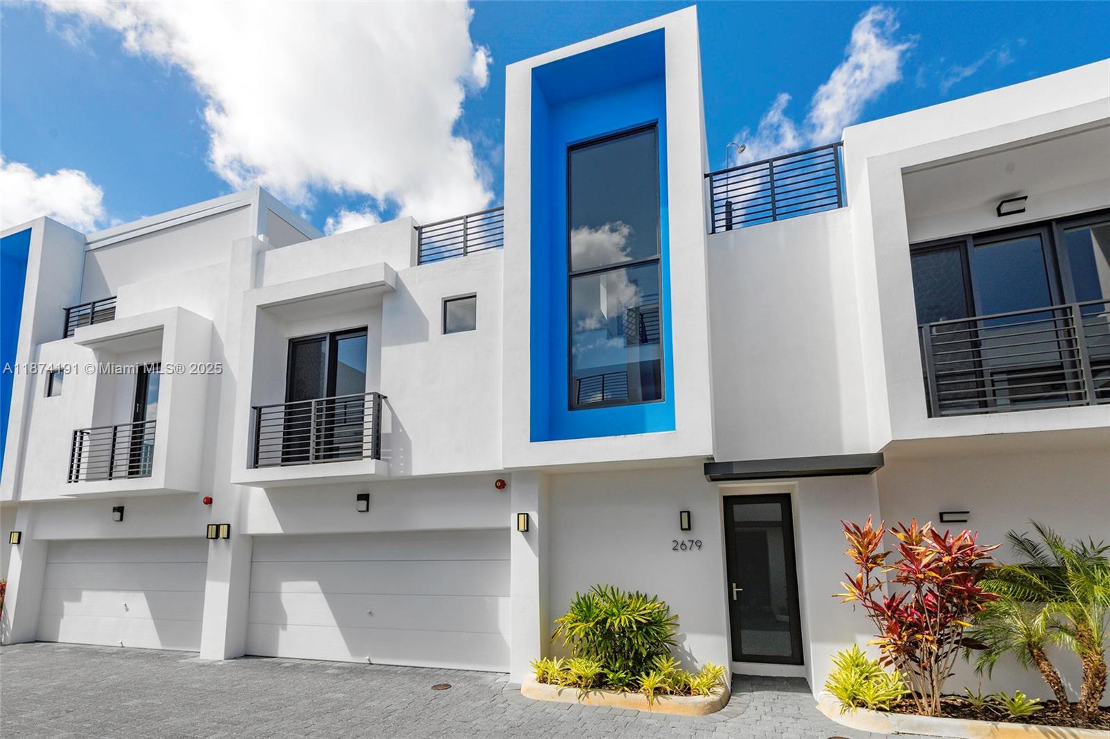 2679 NE 8th Ave Wilton Manors, FL 33334