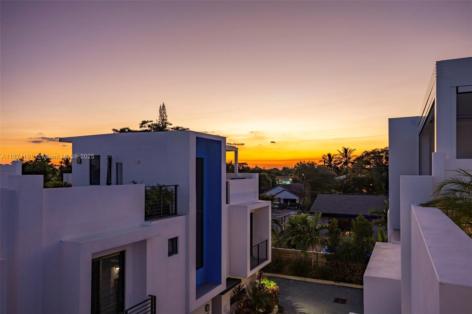 2679 NE 8th Ave Wilton Manors, FL 33334