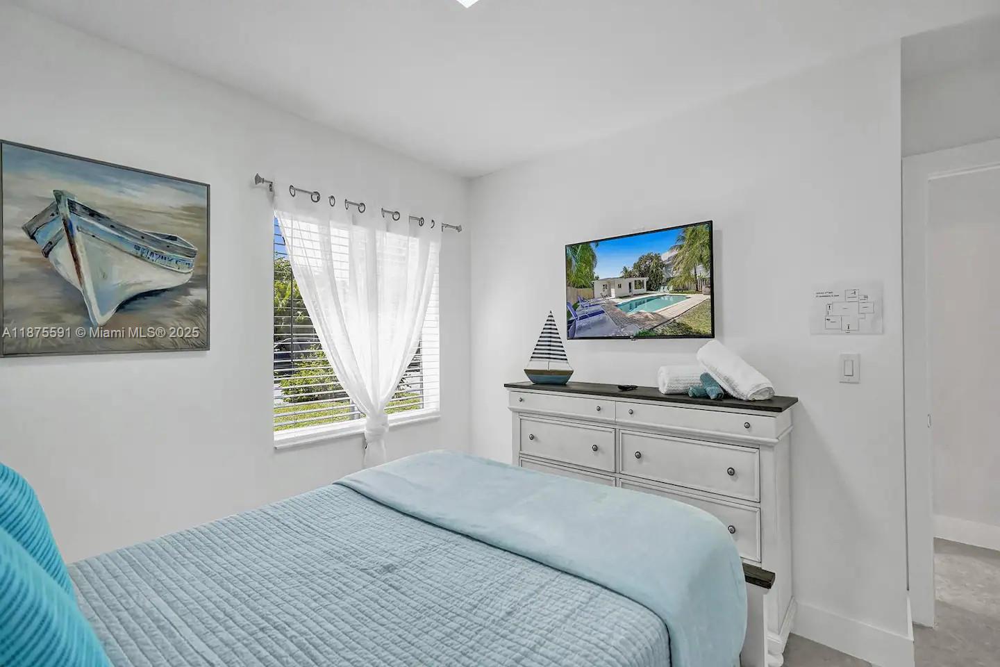 1100 NE 17th Way Fort Lauderdale, FL 33304